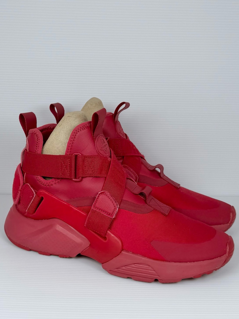 Nike Air Huarache City GS Gym Red Shoes 7Y Women’s 8.5 AJ6662-601
